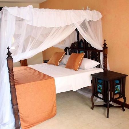 Halgan Villas Palace 蒙巴萨 外观 照片